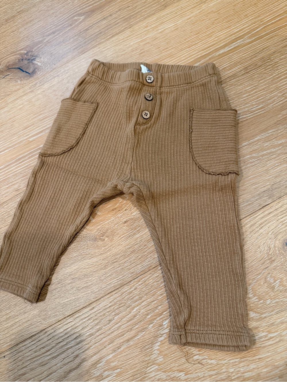 Zara • Ribbed Pocket Leggings